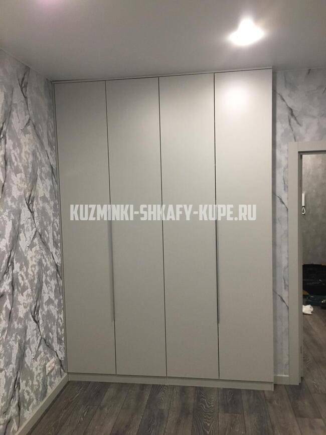 Распашные шкафы Кузьминки