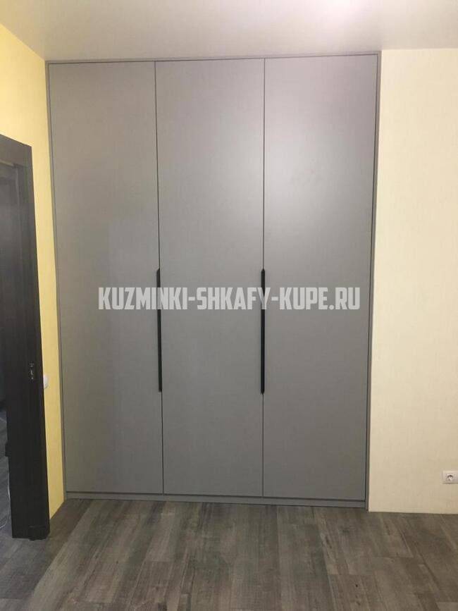 Распашные шкафы Кузьминки