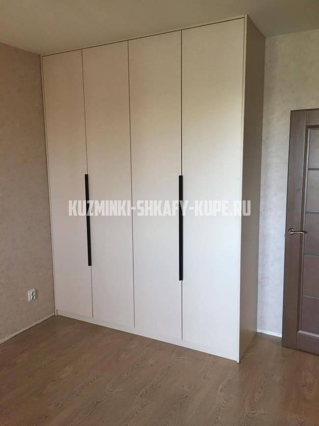 Шкафы в спальню Кузьминки
